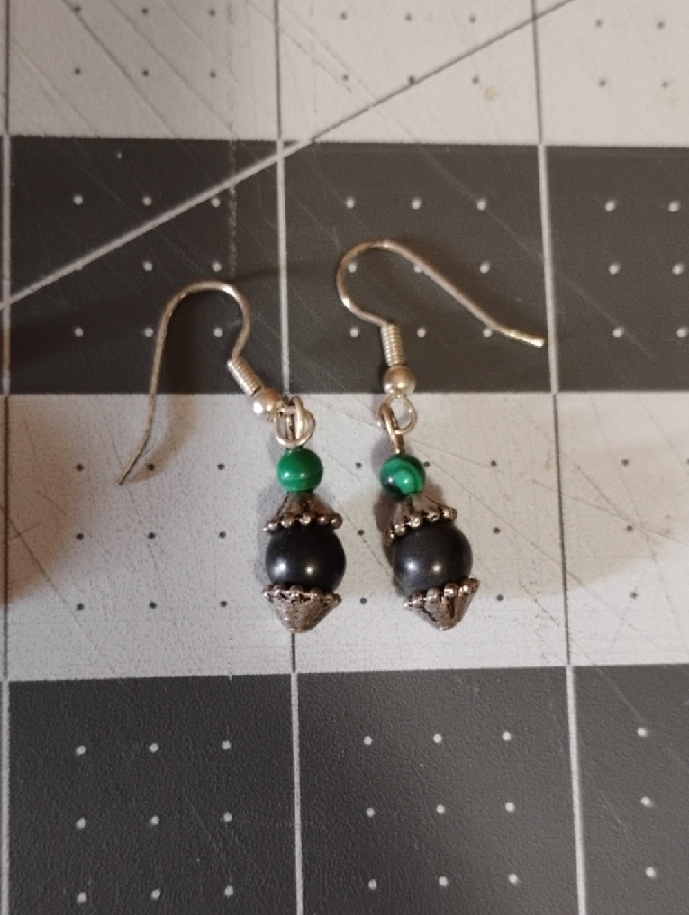 Green and Black Beaded Drop Earrings - Elegant Women's Jewelry